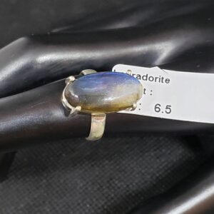 Anillo de Labradorita