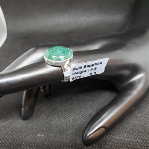 Anillo Con Piedra de Zafiro