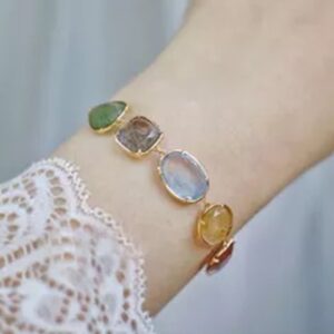 Pulsera en Oro y Piedras Naturales