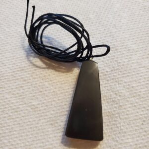 Colgante trapecio de Shunguita